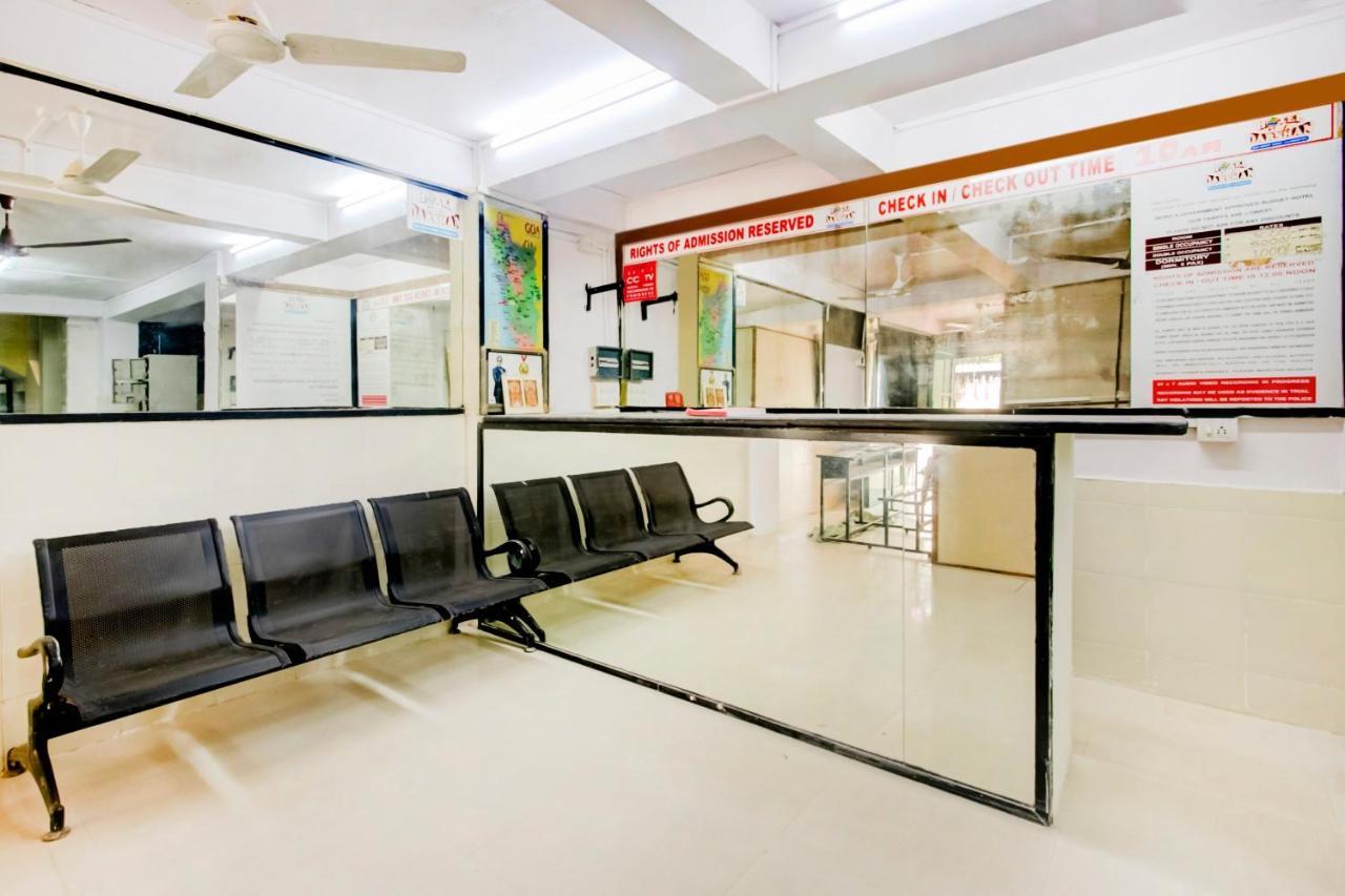 Spot On 77526 Goa Star Raia Exterior foto